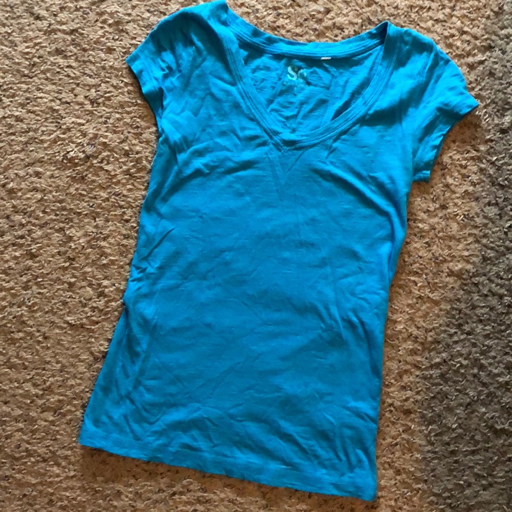 Light blue t-shirt